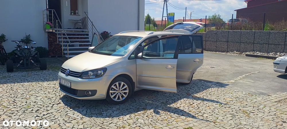 Volkswagen Touran 1.4 TSI Highline DSG - 11