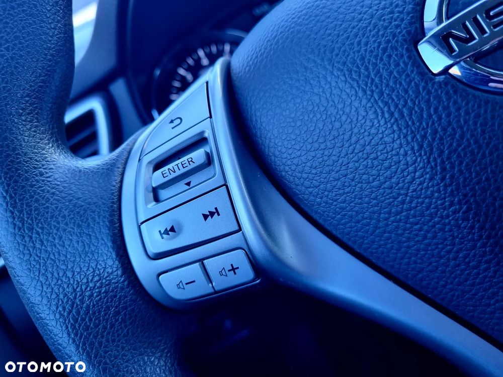 Nissan Qashqai 1.2 DIG-T Visia - 16