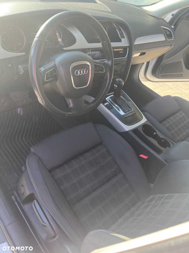 Audi A4 Avant 2.0 TDI Multitronic - 7