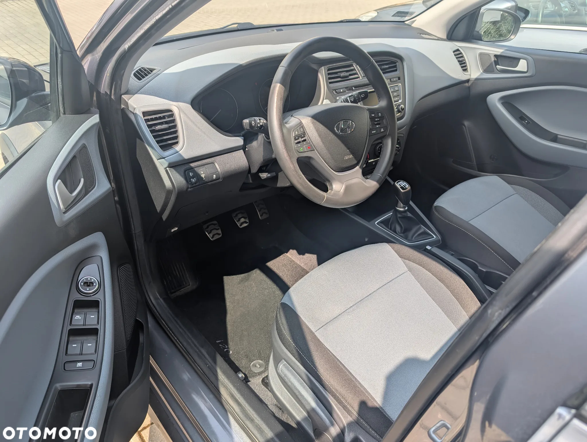 Hyundai i20 1.4 Active - 7