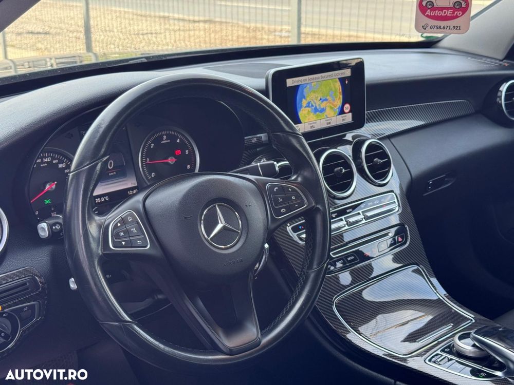 Mercedes-Benz C - 6