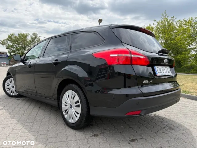 Ford Focus - 8