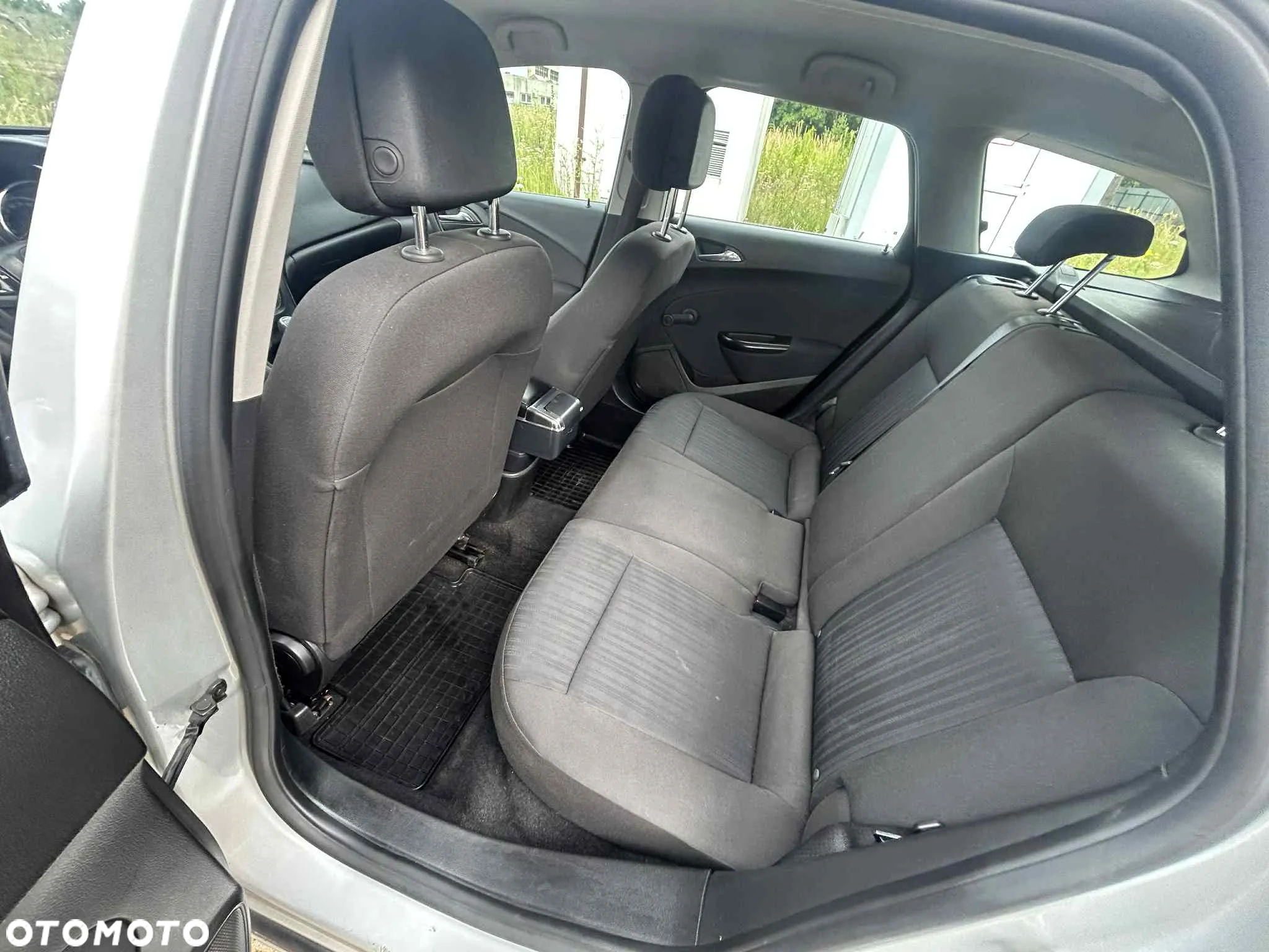 Opel Astra 1.3 CDTI DPF EcoFLEX Start/Stop Edition - 9