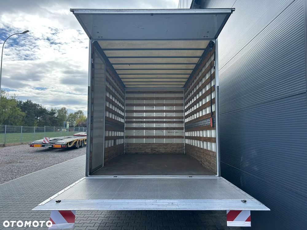 Iveco Daily 40C18 35C18 3.0 HPI Kontener 8 palet + winda 750kg + drzwi boczne **Climatronic**Serwis**Sprowadzony** - 9