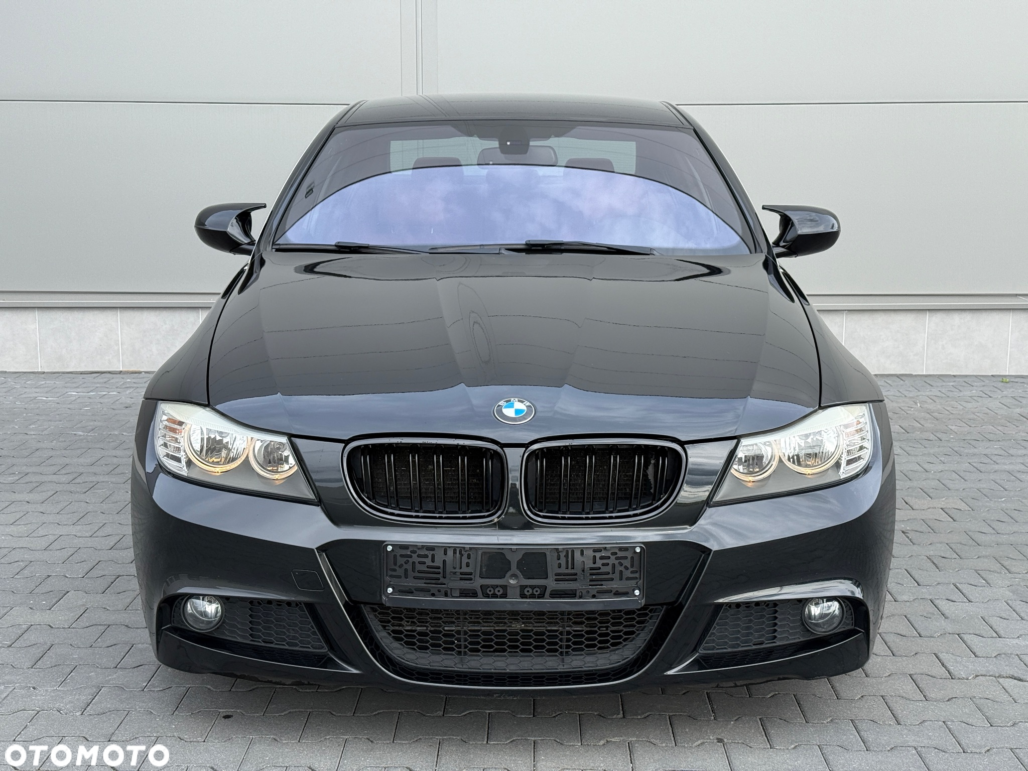 BMW Seria 3 320i - 2