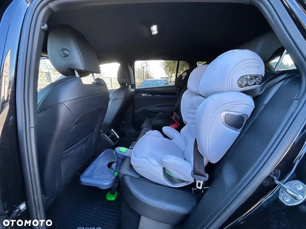 Skoda Enyaq 60 62kWh Founders - 18