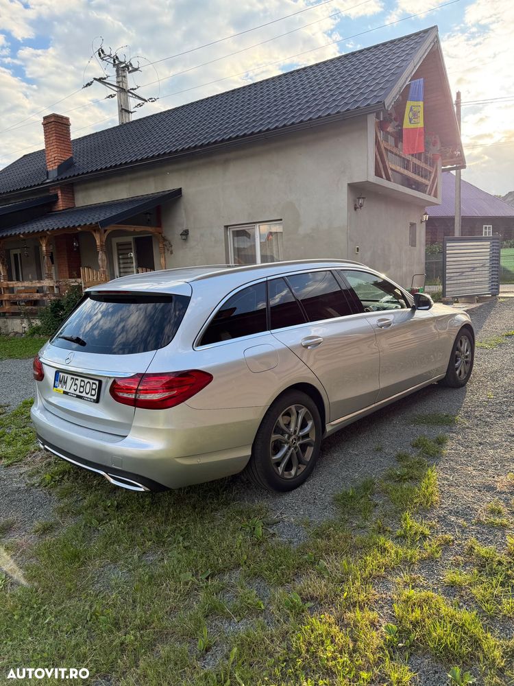 Mercedes-Benz C 220 d 9G-TRONIC - 4