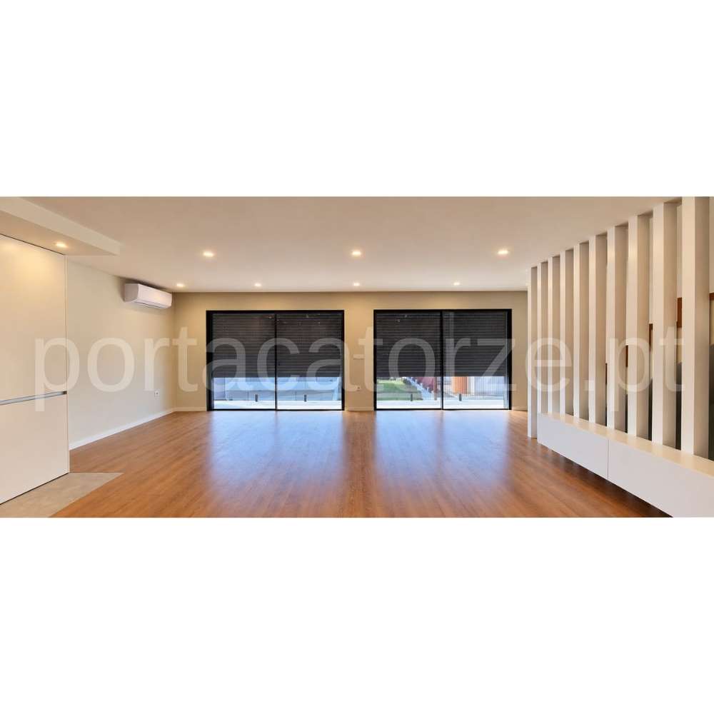 Andar-Moradia. Duplex. Novo. E uma casa completa. - Grande imagem: 4/41