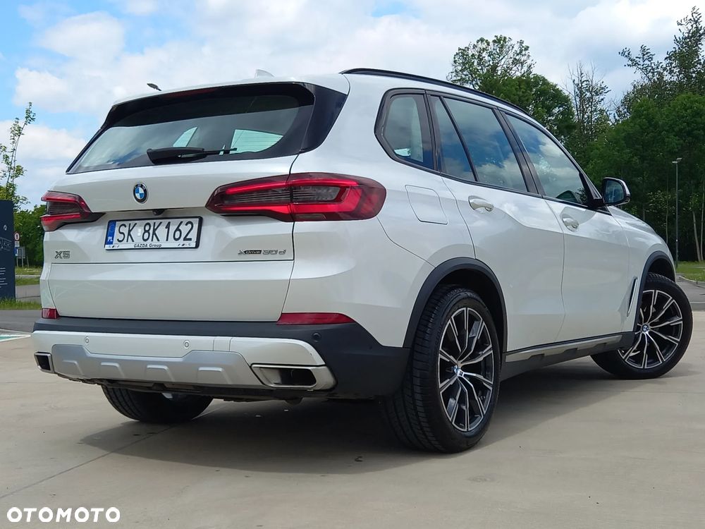 BMW X5 xDrive30d xLine - 11