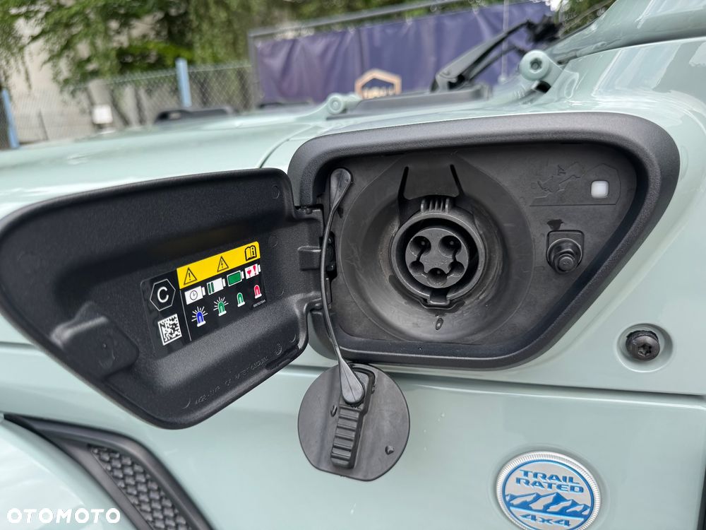 Jeep Wrangler Unlimited 2.0 Turbo PHEV 4xe Sahara - 21