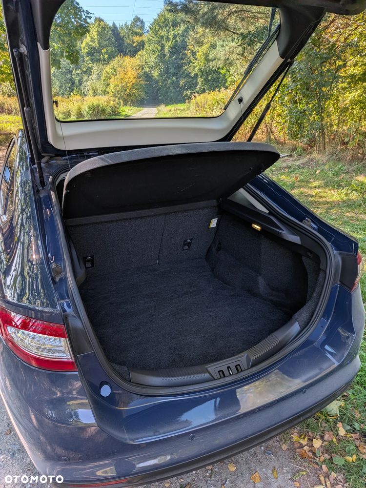 Ford Mondeo - 17