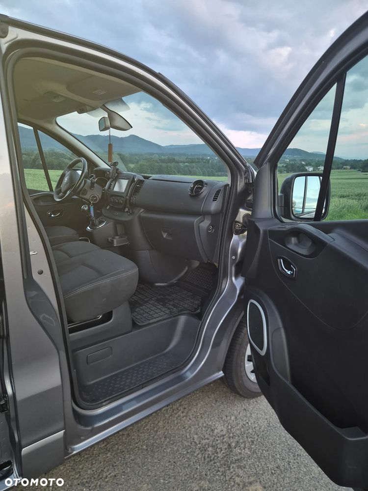 Opel Vivaro L2H1 2,9t Edition Premium - 10
