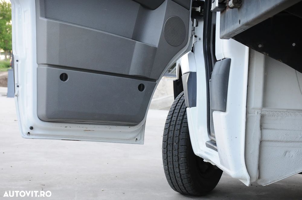 Mercedes-Benz Sprinter - 9