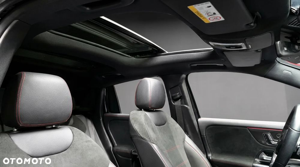 Mercedes-Benz GLA 250 4-Matic AMG Line - 4