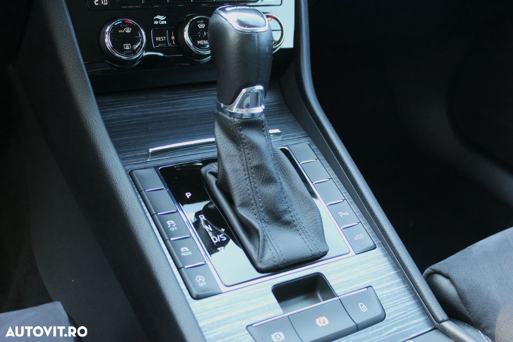 Skoda Superb 2.0 TDI 4X4 DSG Style - 14