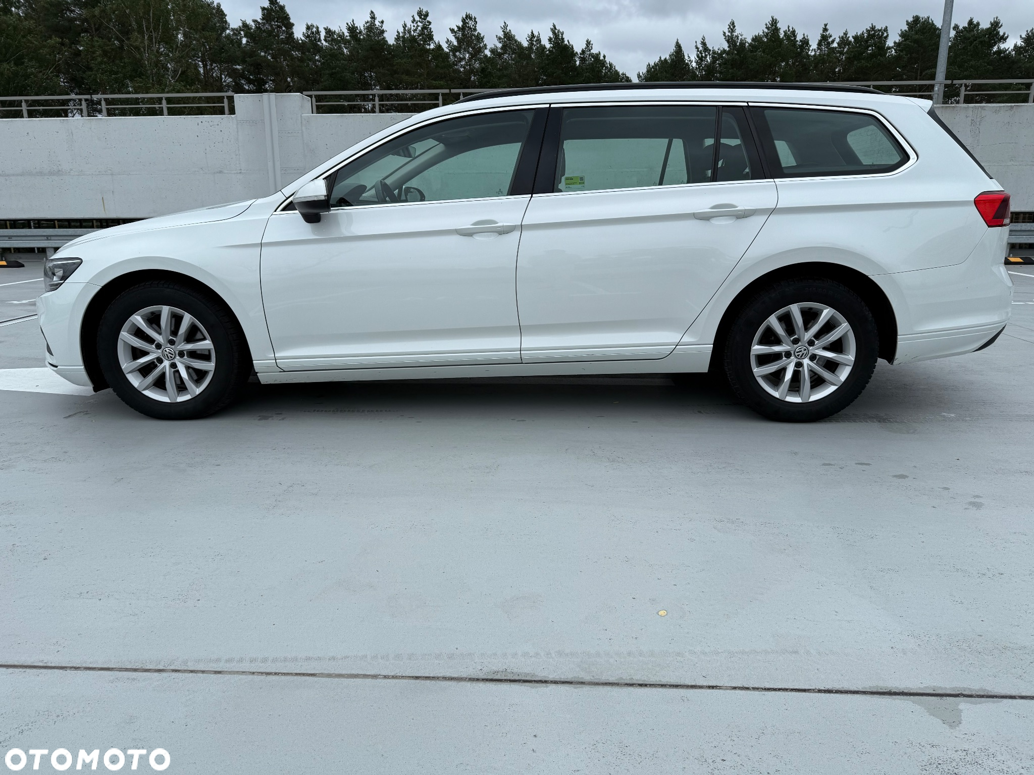 Volkswagen Passat 2.0 TDI EVO Business DSG - 3