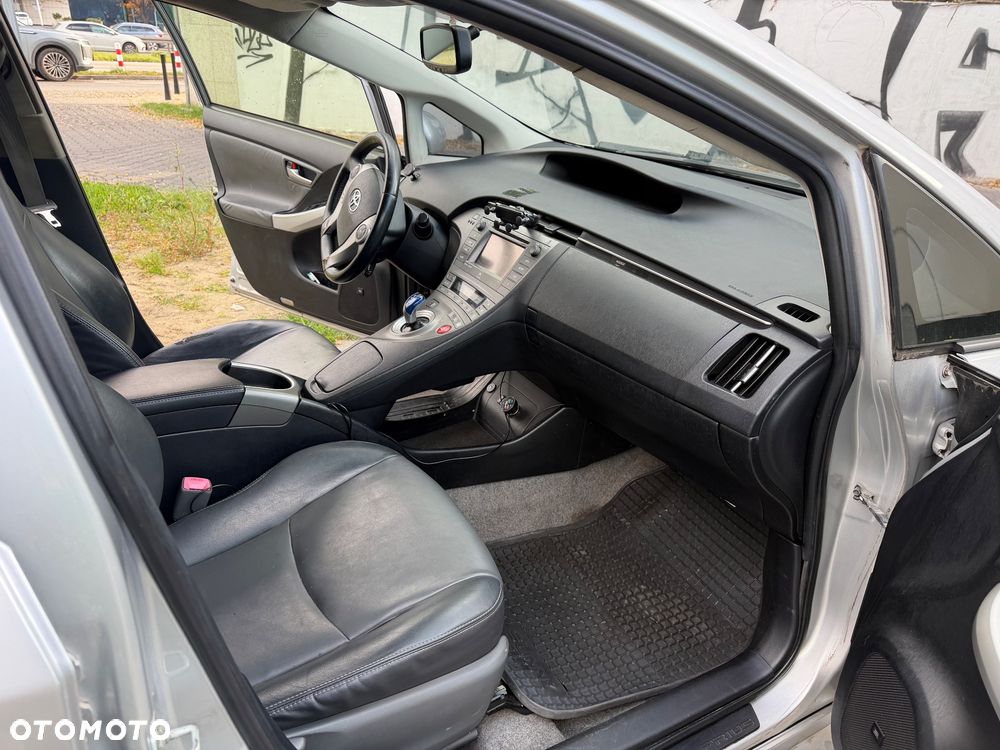 Toyota Prius 1.8 HSD Active - 7