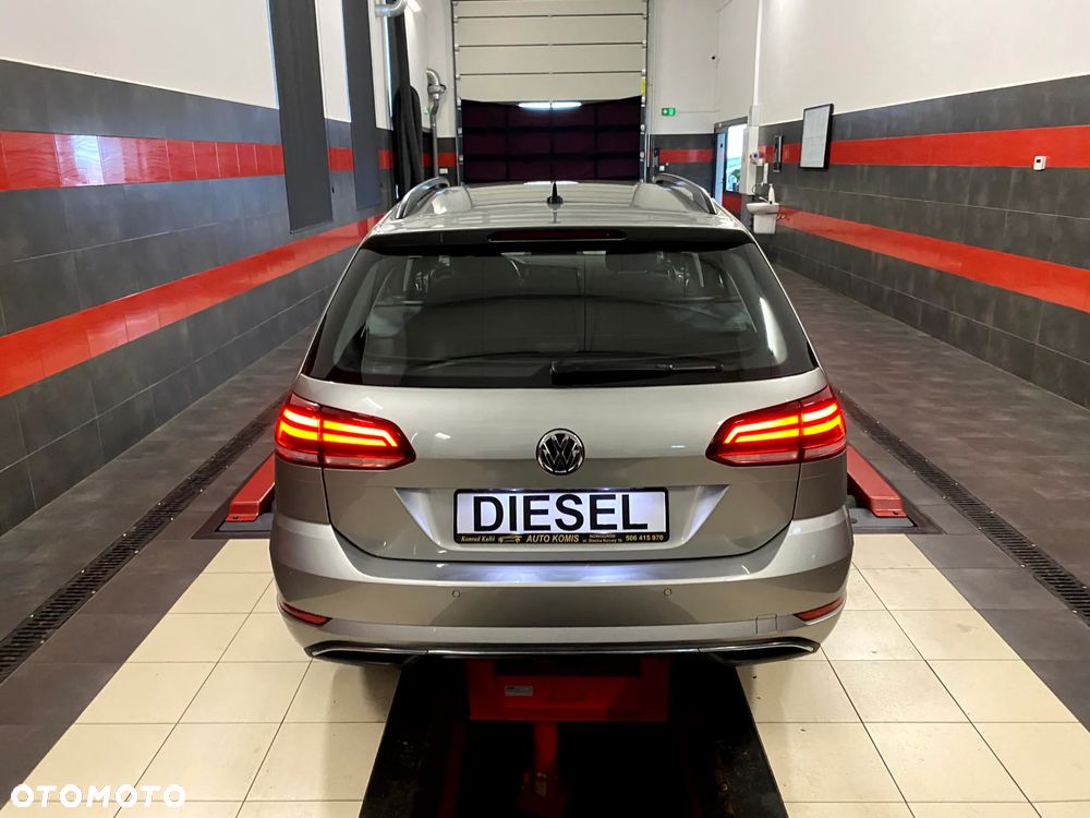 Volkswagen Golf 1.6 TDI BMT Highline - 12