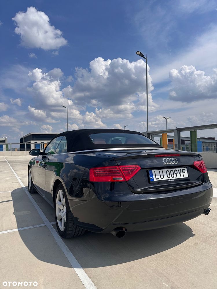 Audi A5 Cabrio - 8