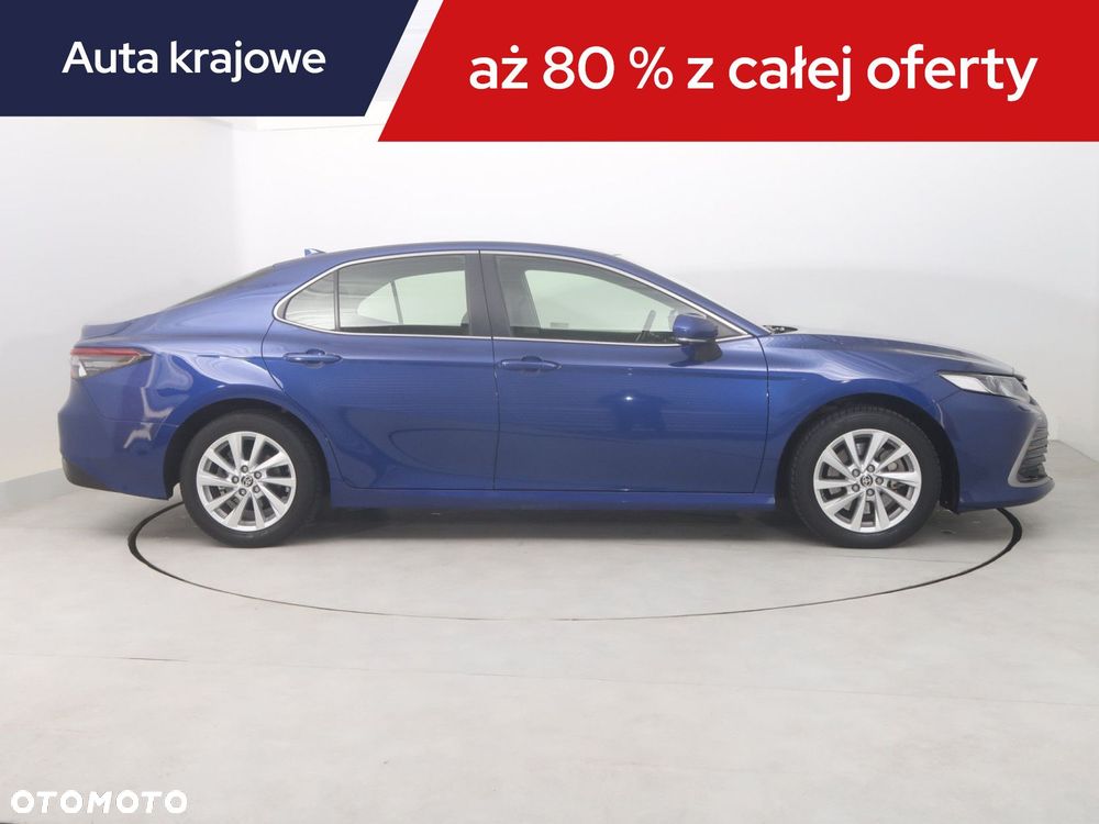 Toyota Camry - 8