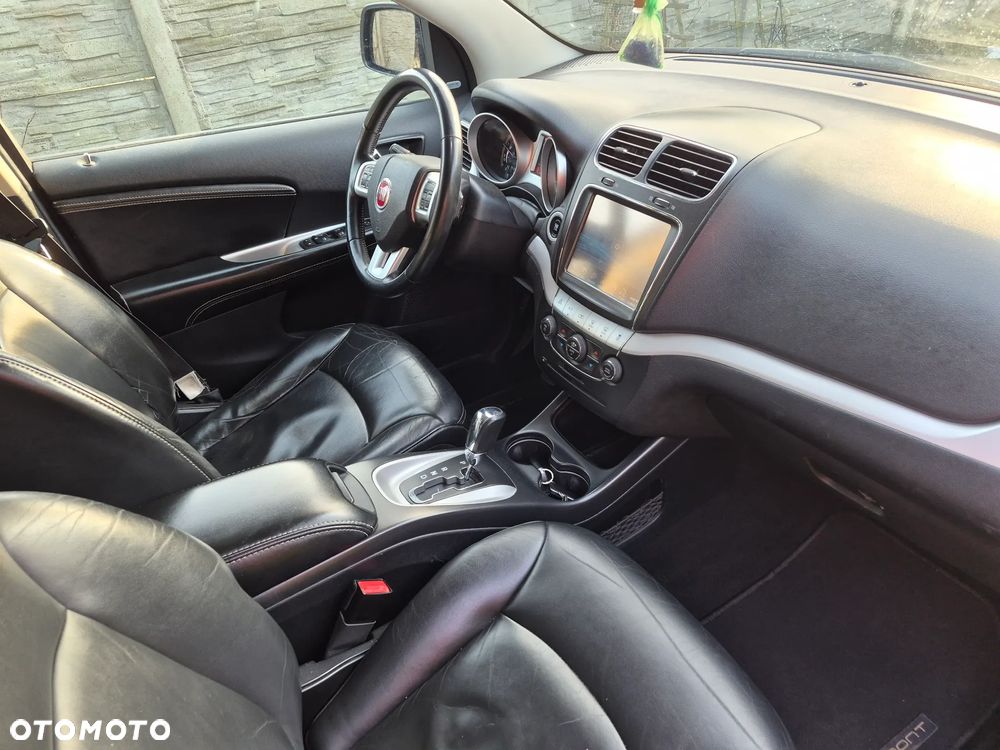 Fiat Freemont 2.0 Multijet 16V DPF Automatik Allrad Black Code - 7