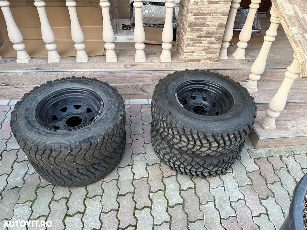 Toyota Land Cruiser - 11