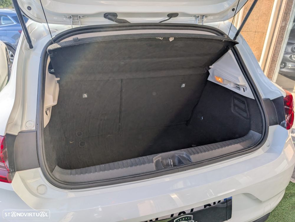 Renault Clio 1.0 TCe Zen Bi-Fuel - 16