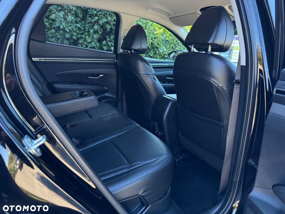 Hyundai Tucson 1.6 T-GDi HEV 2WD Advantage - 25