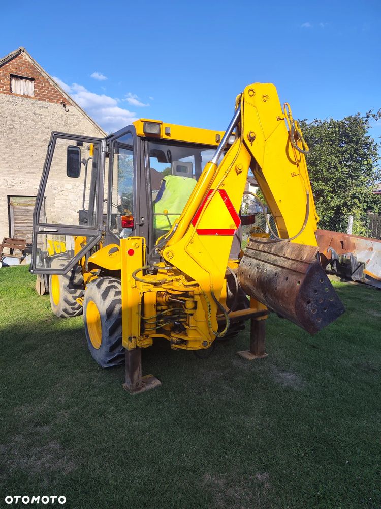 JCB 2cx - 2