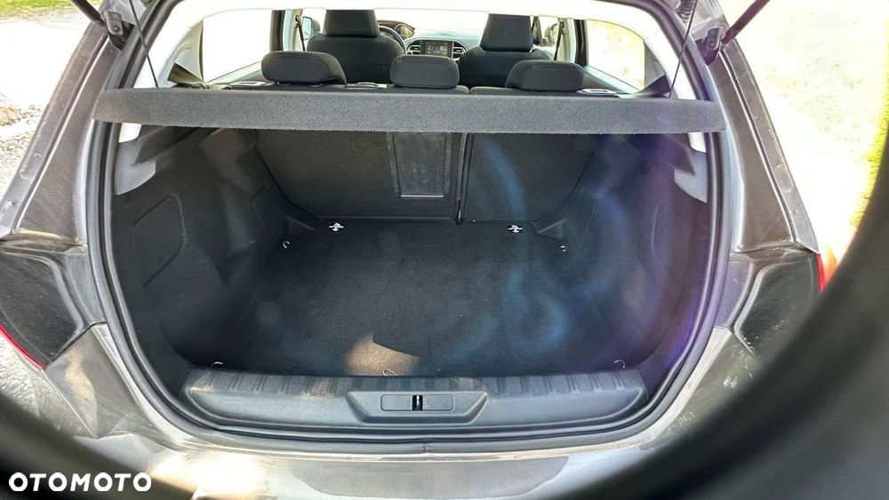 Peugeot 308 1.2 PureTech GPF Allure S&S EAT8 - 26