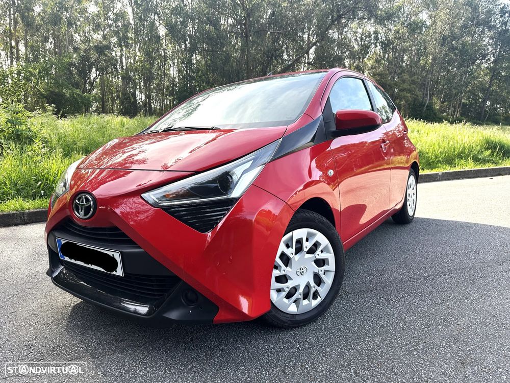 Toyota Aygo x-play - 2