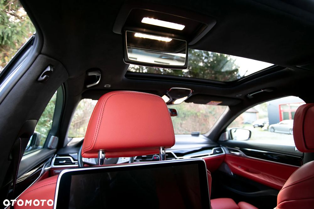 BMW Seria 7 750Ld xDrive sport - 10