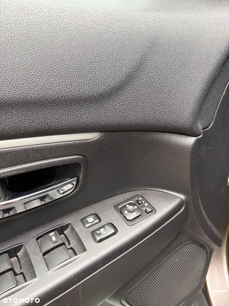 Mitsubishi ASX 1.8 DID Intense AS&G - 16