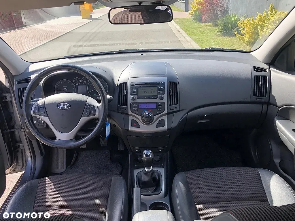 Hyundai i30 1.4 Comfort - 13