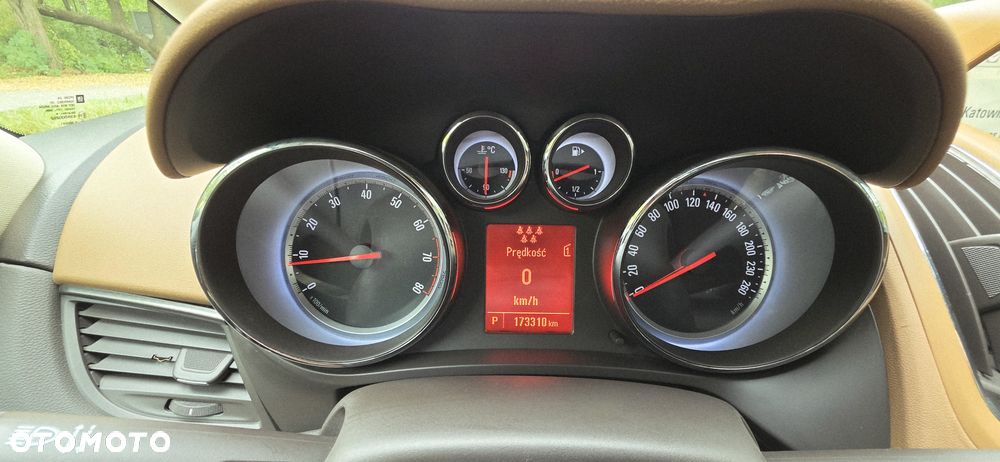 Opel Zafira - 22