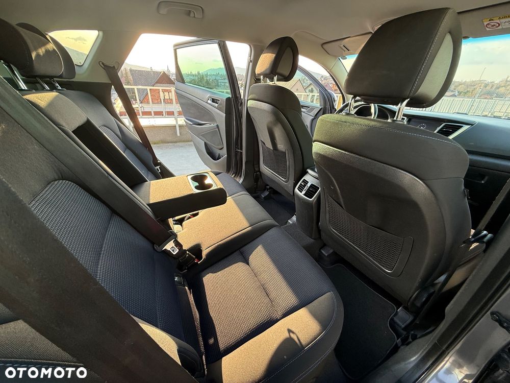 Hyundai Tucson blue 1.7 CRDi 2WD DCT Advantage - 9