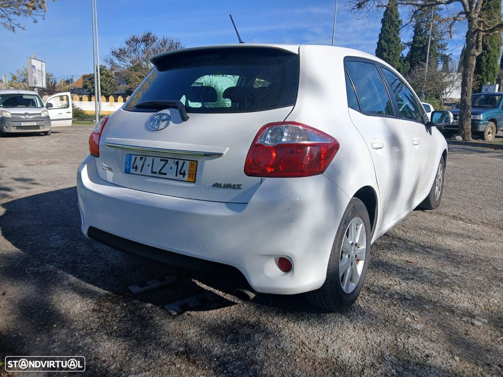 Toyota Auris 1.4 D-4D ACtive+VSC - 4