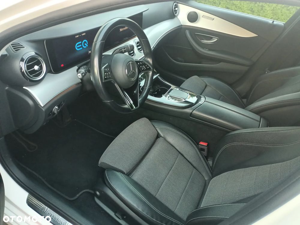 Mercedes-Benz Klasa E - 13