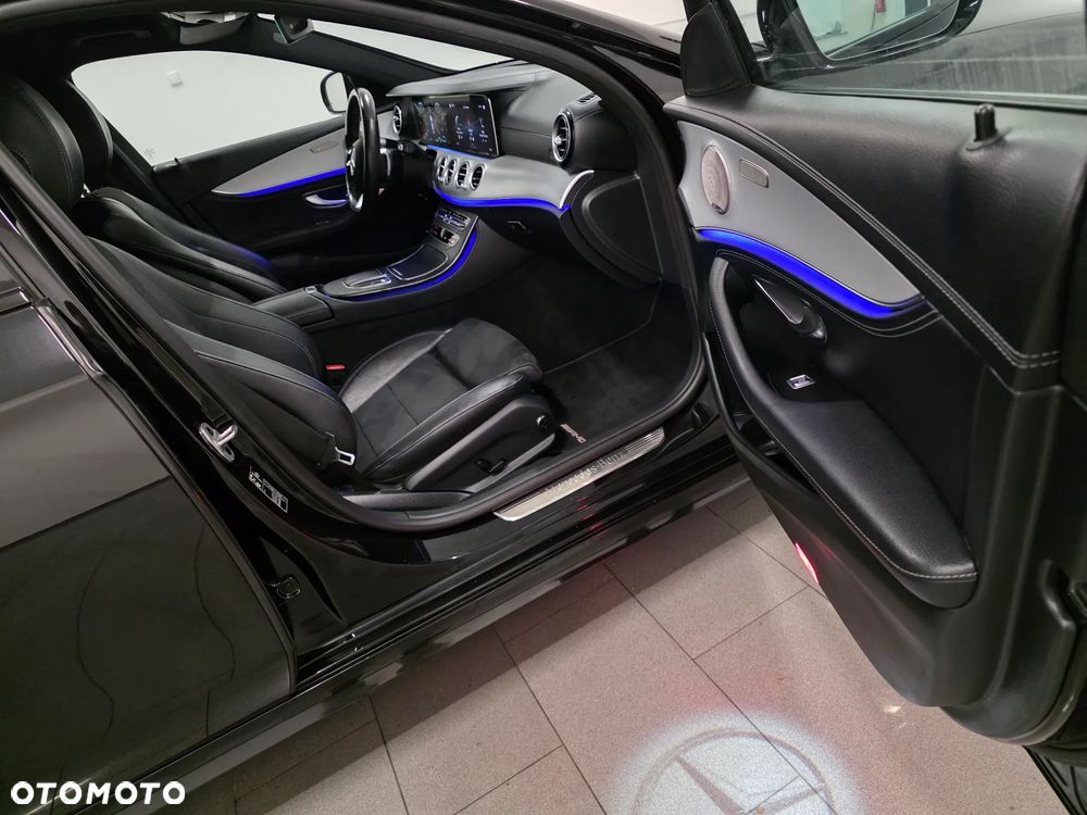 Mercedes-Benz Klasa E 300 de 9G-TRONIC AMG Line - 32
