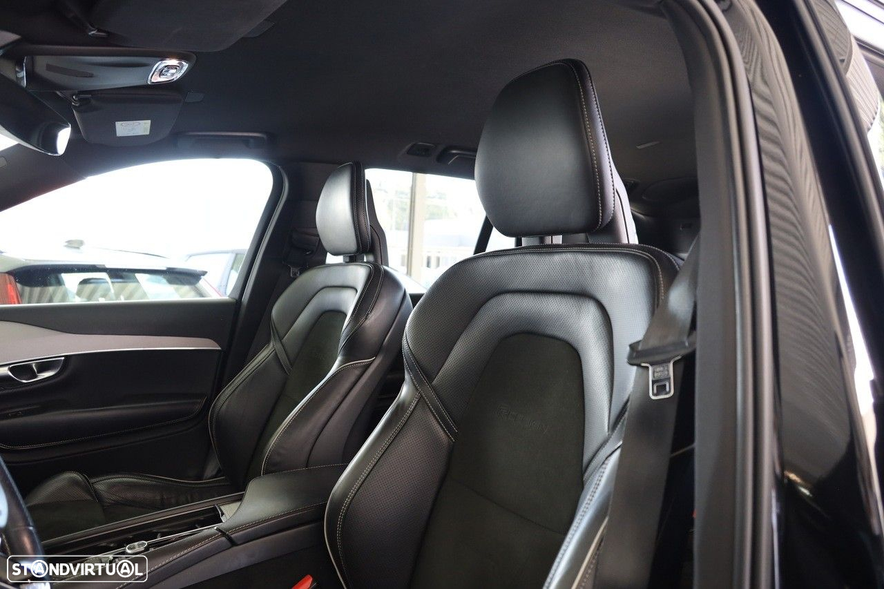 Volvo XC 90 2.0 D4 R-Design - 4