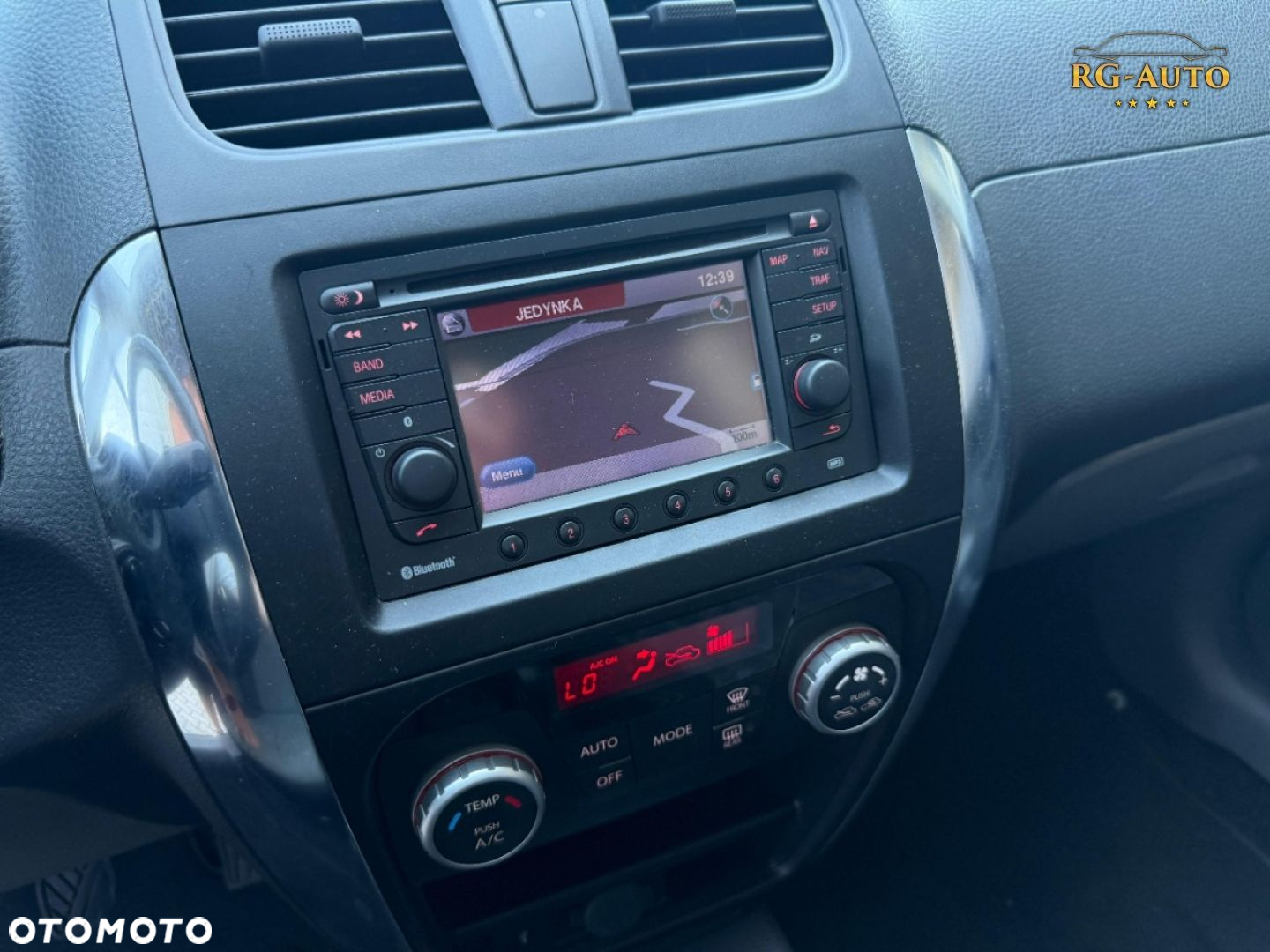 Suzuki SX4 - 29