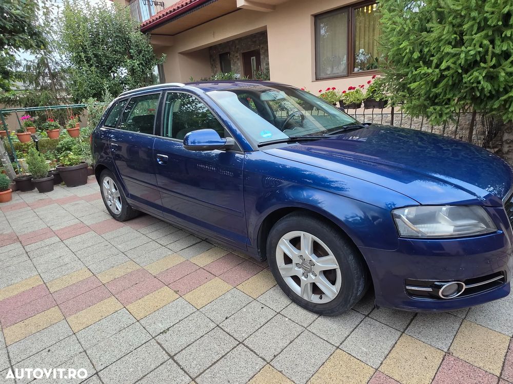 Audi A3 Sportback 2011 photo 2