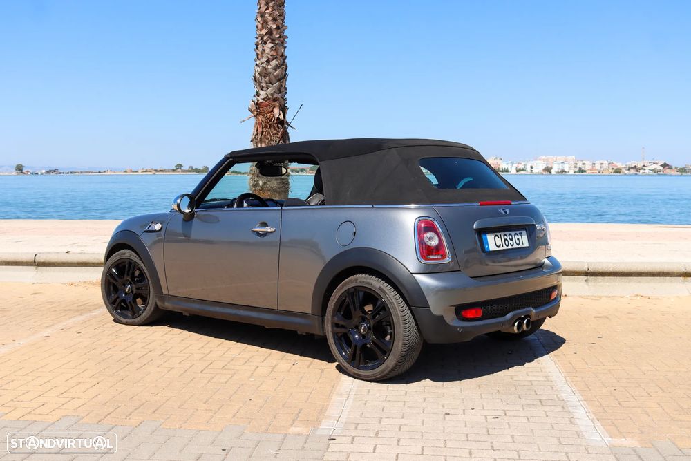 MINI Cabrio Cooper S - 15