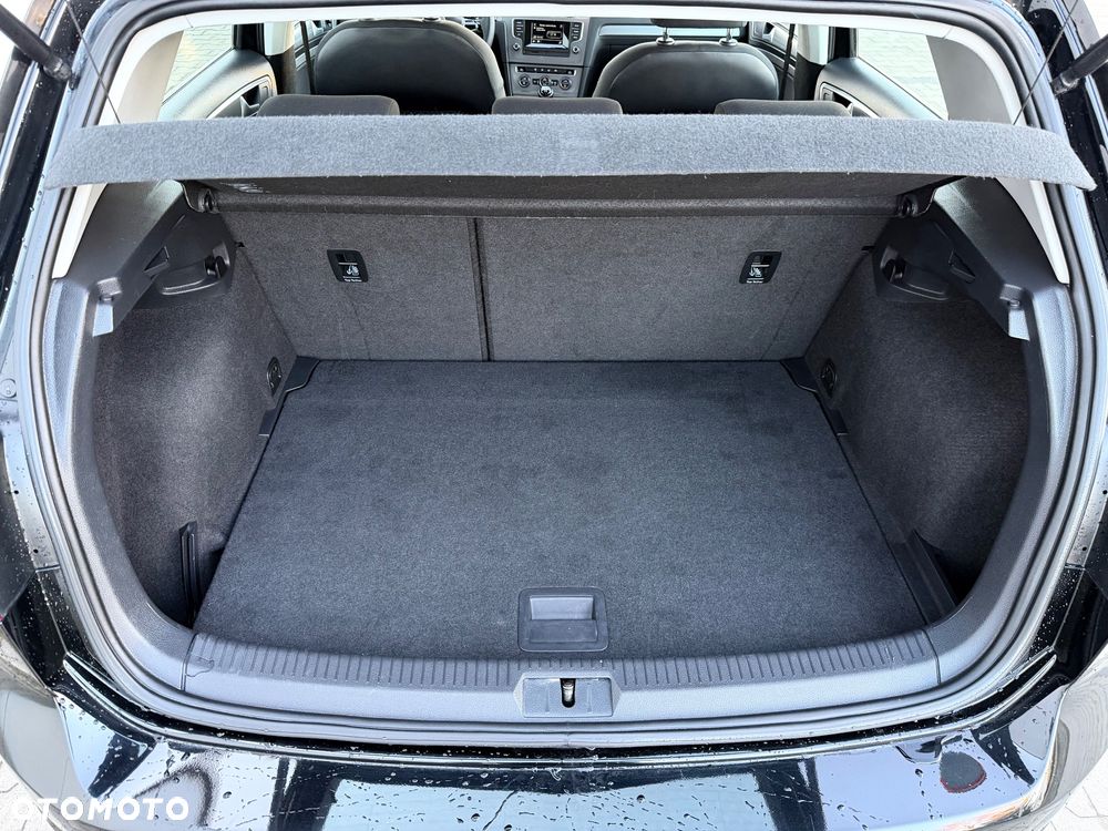 Volkswagen Golf 1.2 TSI BMT Trendline Perfectline - 18