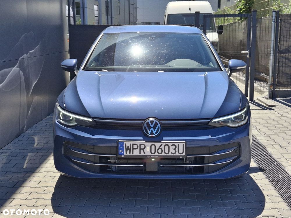 Volkswagen Golf - 2