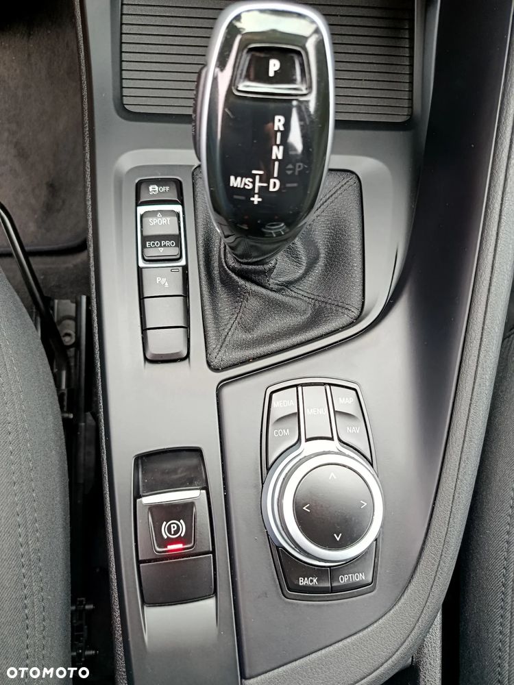 BMW X1 sDrive18i GPF Sport Line - 23