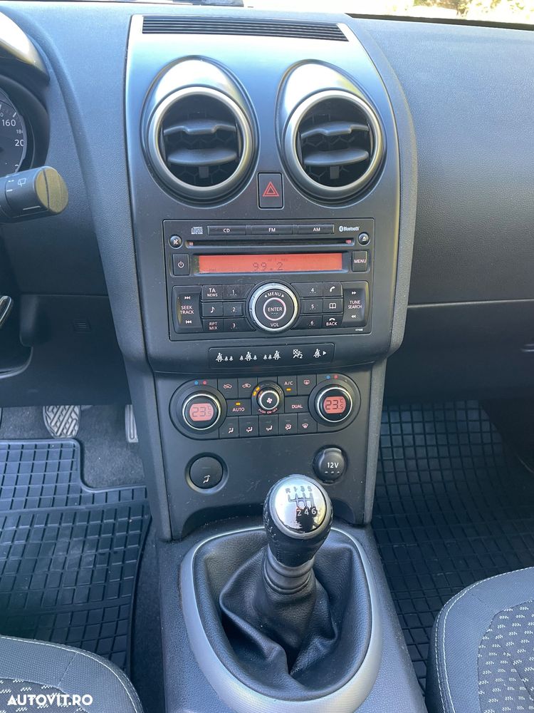 Nissan Qashqai - 11