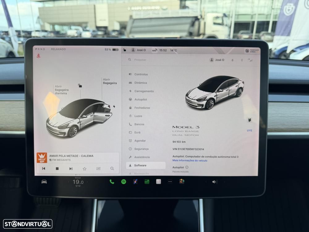 Tesla Model 3 Long-Range Dual Motor AWD - 27