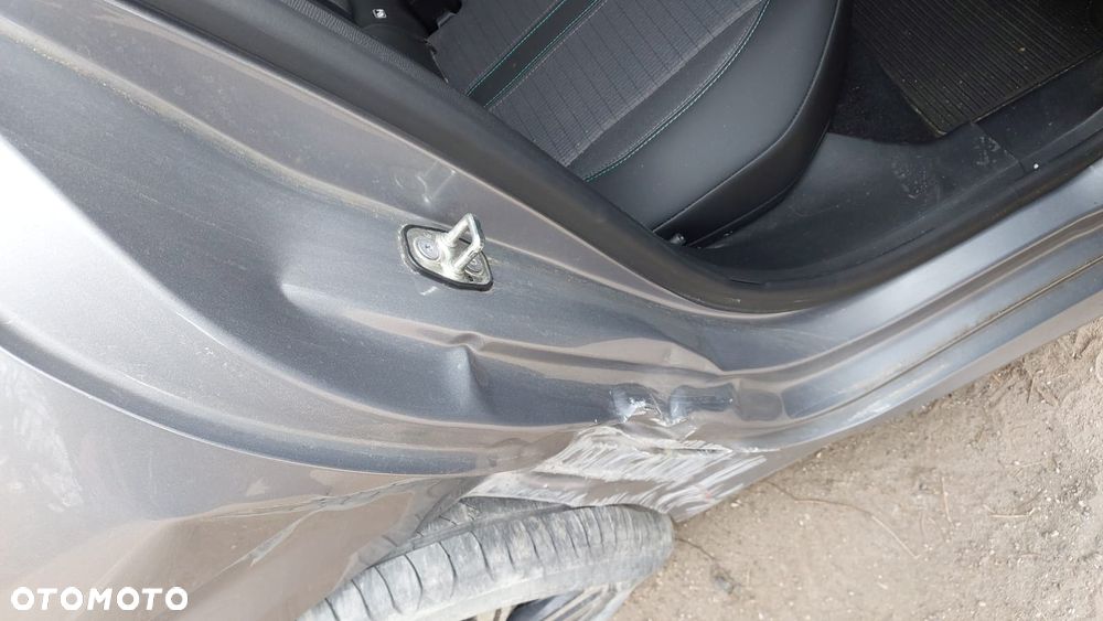 Peugeot 208 PureTech 100 EAT8 Allure Pack - 15