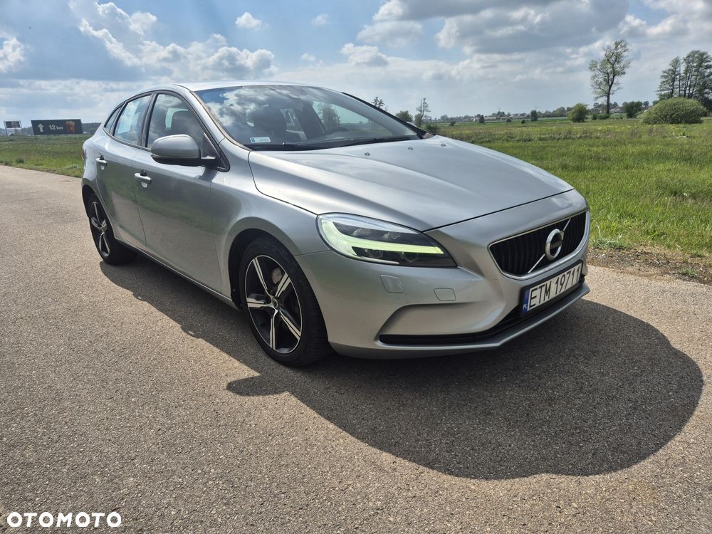 Volvo V40 - 1